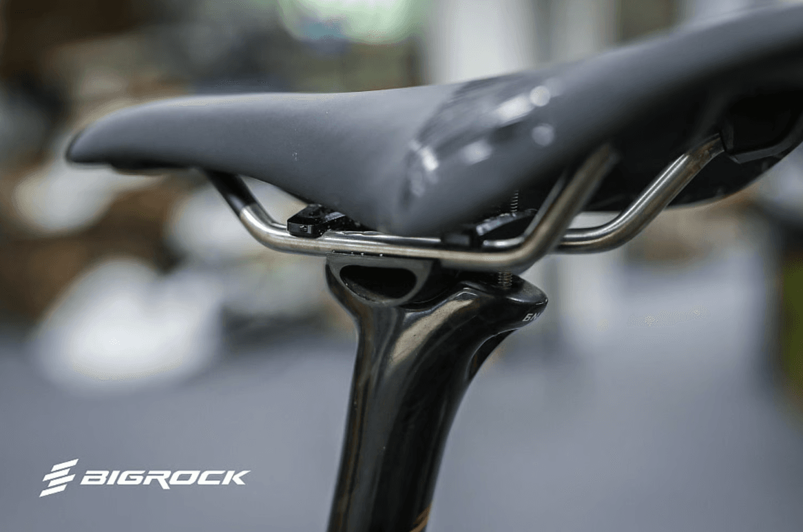 BIGROCK Titanium Rail Saddle